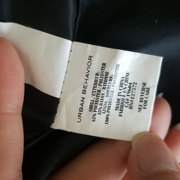 Black Cropped Blazer Jacket - Picture 7 of 7